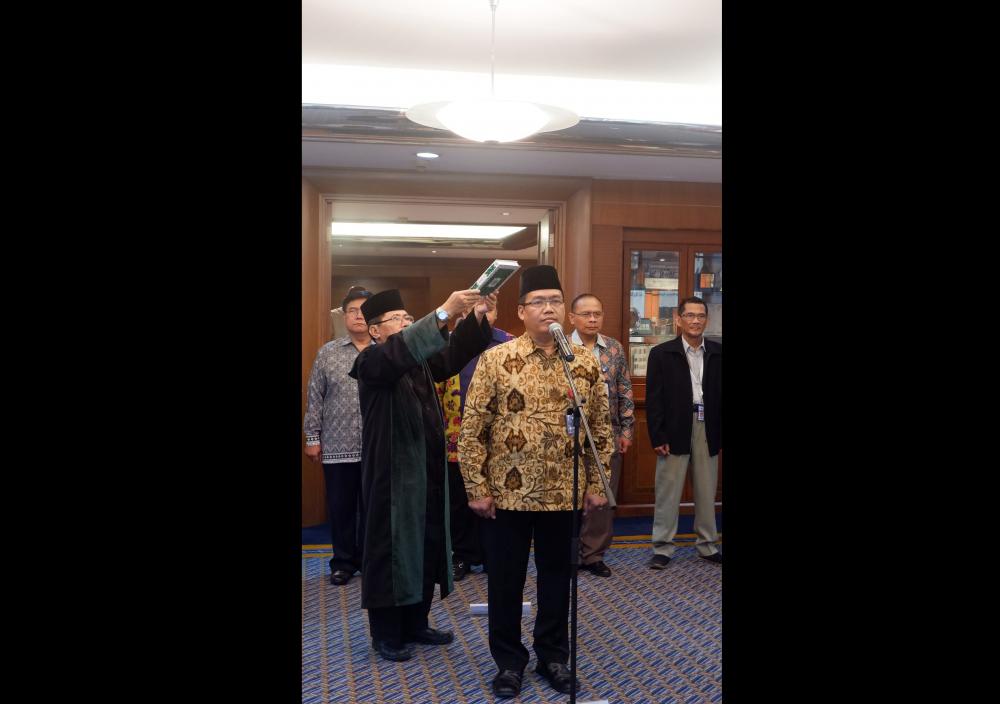 Pelantikan   Ir. Gunadi, MEng sebagai Pejabat Pengendali Frekuensi oleh .Direktur Jenderal Sumber Daya dan Perangkat Pos dan Informatika, Kemkominfo, Ismail pada Kamis (29/3) di Jakarta 