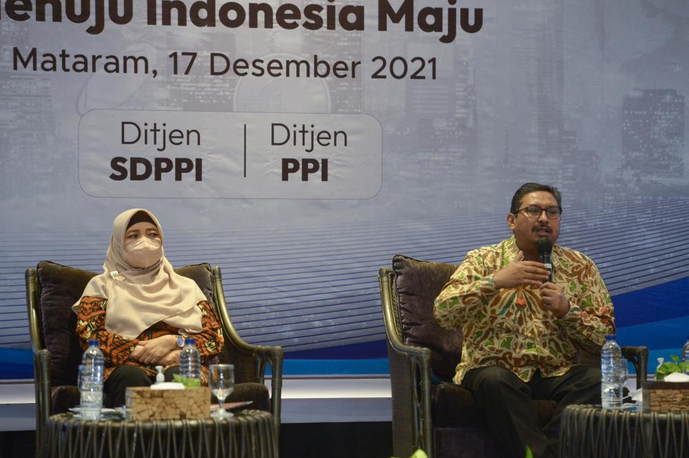 “NTB adalah Destinasi Super Prioritas, jadi itu diutamakan, diprioritaskan diselesaikan pembangunan infrastruktur telekomunikasi. Kita tahu di NTB akan digelar  MotoGP dan  kegiatan G20 yang juga akan banyak dilakukan,” kata Dirjen SDPPI  Ismail dalam kegiatan Akselerasi Pembangunan Infrastruktur Digital dan Pemanfaatan Spektrum Frekuensi Radio Menuju Indonesia Maju, Jumat (17/12/21).