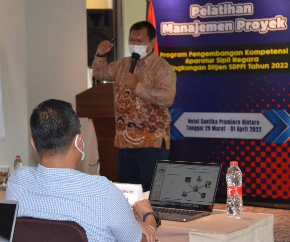 Salah satu sesi dalam Pelatihan Manajemen Proyek yang diikuti para PPK di lingkungan Ditjen SDPPI, Selasa (29/03/2022).