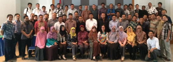 Ilustrasi: Foto Bersama