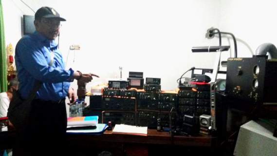 Ilustrasi: Direktorat Pengendalian Tindak Pengguna Penguat Frekuensi di Palembang (31/10). Tim berhasil menyita barang bukti booster dengan kekuatan besar. Berdasar data teknisnya, 4 booster yang diamankan itu memiliki power 6000 Watt, 3000 Watt, 1500 Watt, dan 800 Watt.