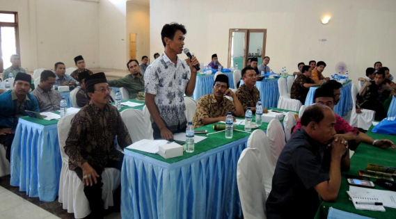 Ilustrasi: Suasana Sosialisasi Penggunaan Spektrum Frekuensi Radio di UPT Mataram