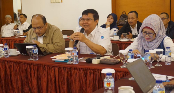 Ilustrasi: Sesditjen SDPPI memimpin rapat finalisasi penyusunan Buku Data Statistik