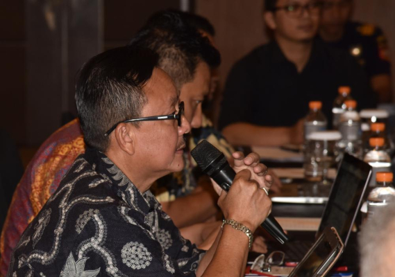 Ilustrasi: Kepala Subdirektorat Standardisasi Teknologi Informasi Ditjen SDPPI Rudy Hendarwin saat membuka Focus Group Discussion (FGD) mengenai IoT di Yogyakarta, Selasa (22/8).Kepala Subdirektorat Standardisasi Teknologi Informasi Ditjen SDPPI Rudy Hendarwin saat membuka Focus Group Discussion (FGD) mengenai IoT di Yogyakarta, Selasa (22/8).