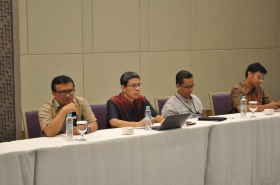 Ilustrasi: Direktur Operasi Sumber Daya, Dwi Handoko memberikan sambutan dalam kegiatan Sosialisasi Penerapan Tanda Tangan Digital