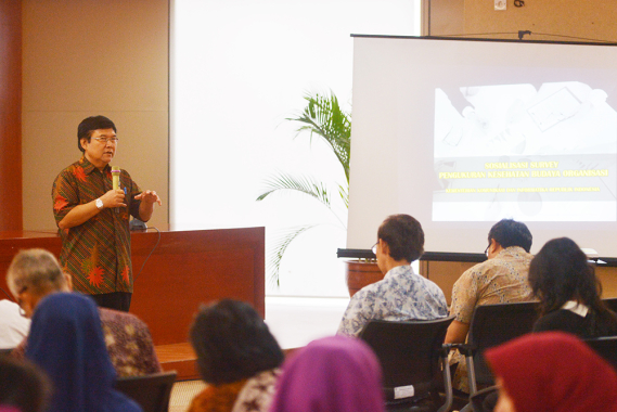 Ilustrasi: Sesditjen SDPPI Sadjan ketika membuka Sosialisasi Survei Kesehatan Budaya Kerja Kementerian Komunikasi dan Informatika 2018 di Gedung Menara Merdeka, Jakarta, Jumat (25/5/2018).