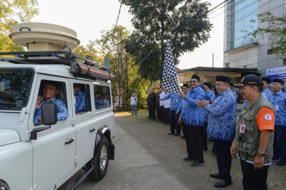 Ilustrasi: Dirjen SDPPI, Ismail melepas petugas posko lebaran 2019