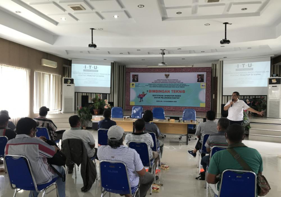 Ilustrasi: Balai Monitor Spektrum Frekuensi Radio Kelas I Medan mengenalkan Program Sertifikat Jarak Jangkau Jauh (Long Range Certificate) kepada  nelayan dan anak buah kapal (ABK) penangkap ikan di Sibolga, Sumatera Utara.