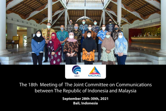 Ilustrasi: Delegasi Indonesia berpose bersama di akhir kegiatan pembahasan Spectrum Harmonisation dengan Malaysia, Kamis (30/09/2021).