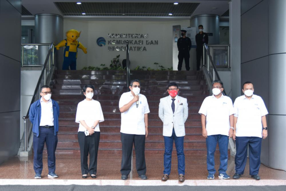 Ilustrasi: “Kemkominfo, khususnya Ditjen SDPPI, mengusahakan TKDN dalam konteks penyiapan sarana dan prasarana yang akan dibangun,” kata  Dirjen SDPPI Ismail, Senin (18/10/2021).