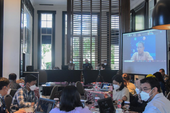 Ilustrasi: Sesditjen SDPPI Sabirin Mochtar membuka  kegiatan  Sosialisasi Manajemen Risiko yang berlangsung di Bandung pada Selasa (28/06/2022).