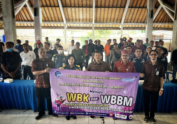 Ilustrasi: Photo bersama peserta Sosialisasi Maritim On The Spot Balmon Spekfrekrad  Kelas I Denpasar, Kamis (15/9/2022)