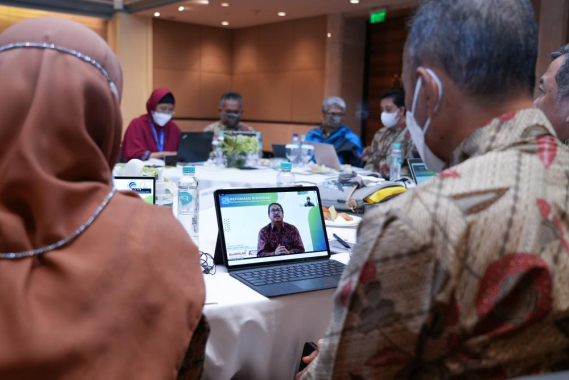 Ilustrasi: Dirjen SDPPI memberi arahan kepada sivitas Ditjen SDPPI dalam kegiatan Evaluasi RB dengan Kementerian PANRB, Rabu (21/09/2022).