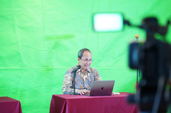 Ilustrasi: Direktur Standardisasi PPI Mulyadi menyampaikan sambutan dalam kegiatan bertema “The Role of Health and Safety Standards in the Utilization of Telecommunications Devices to Support Digital Transformation”, Rabu (15/12/2022).