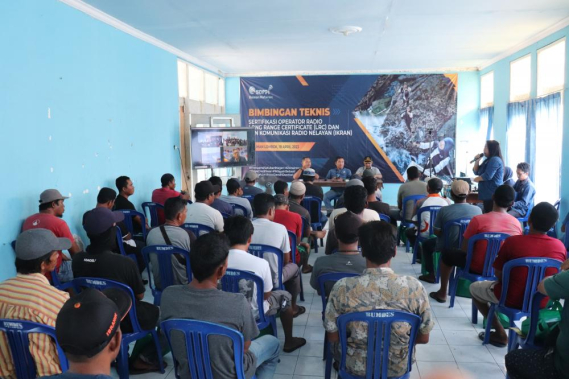 Ilustrasi: Kegiatan Bimbingan Teknis Sertifikasi Operator Radio (SOR) Long Range Certificate (LRC) untuk para Nelayan yang diselenggarakan di Pelabuhan Perikanan Labuhan Lombok Kabupaten Lombok Timur, Nusa Tenggara Barat,Selasa (18/04/2023).