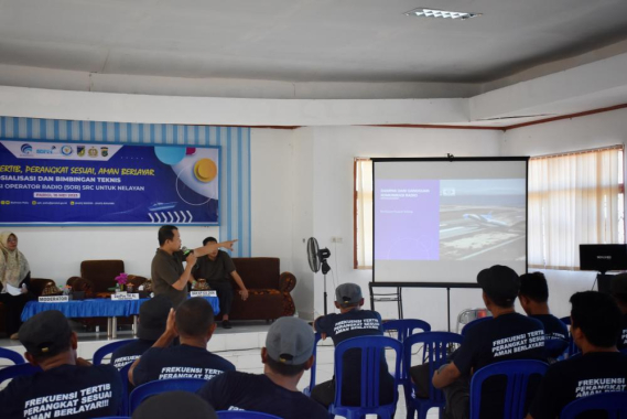 Ilustrasi: Balai Monitor Spektrum Frekuensi Radio Kelas II Palu gelar Sosialisasi dan Bimbingan Teknis Sertifikasi Operator Radio (SOR) Short Range Certificate (SOR) untuk Nelayan di  Parigi Moutong, Selasa (16/05/2023)