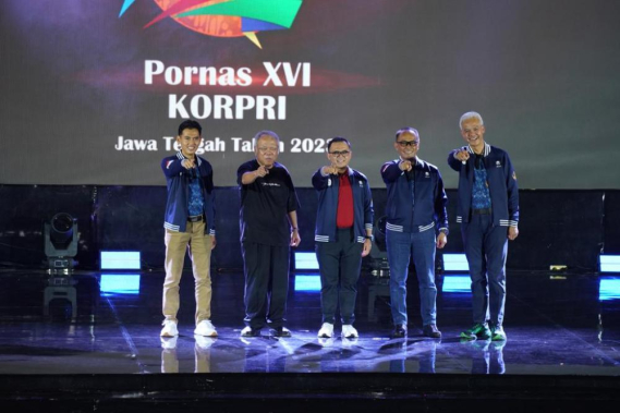 Ilustrasi: Menteri Pendayagunaan Aparatur Negara dan Reformasi Birokrasi (PANRB) Abdullah Azwar Anas membuka kegiatan PORNAS didampingi Menteri PUPR Basuki Hadimuljono, Ketua Umum DP Korpri Nasional, Zudan Arif Fakrulloh, dan Gubernur Jawa Tengah Ganjar Pranowo Kamis (14/07/2023).