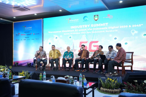 Ilustrasi: Dirjen SDPPI Ismail selaku narasumber dalam kegiatan Industry Summit  bertema "Percepatan Ekosistem 5G untuk Visi Indonesia Digital 2030 &amp; 2045"  di Solo, Selasa (31/10/2023).