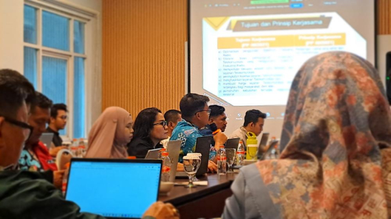 Ilustrasi: Suasana pelaksanakan Training of Trainers (ToT) Pengenaan Sanksi Denda Administratif di Jakarta, Kamis (11/01/2024).
